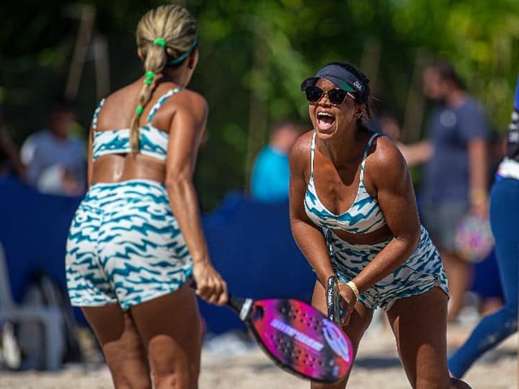 Ludimila Araújo vibra com título no Pure Beach