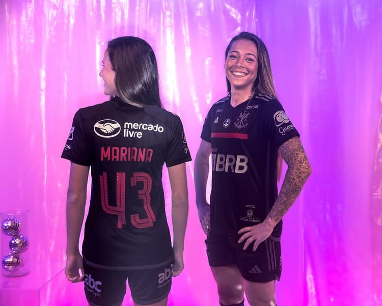 Flamengo-terceira-camisa-feminina