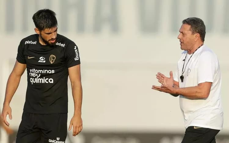 Bruno Méndez é um dos jogadores do Corinthians incomodados com Luxa