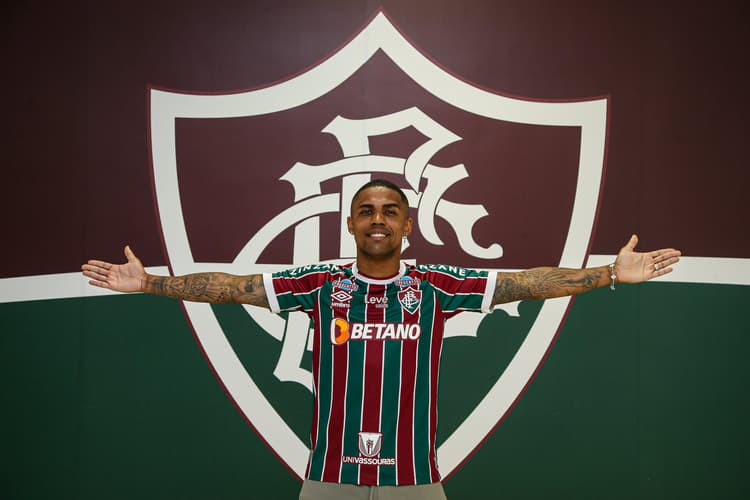 Douglas-Costa-Fluminense-anuncio