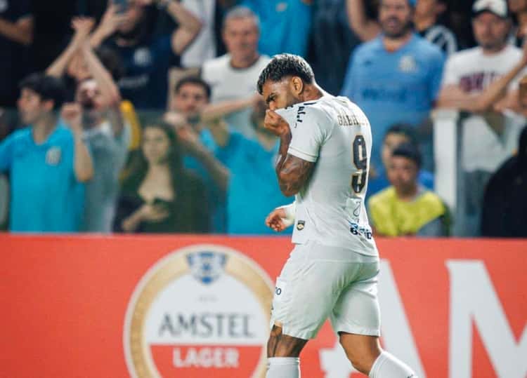 Gabriel Barbosa foi titular na vitória do Santos diante da UVC. (Foto: Juliana Yamaoka/ Lance!)