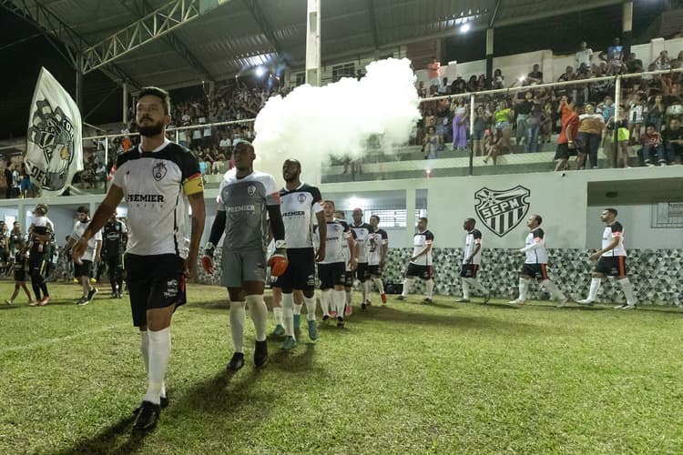 Muito futebol para o torcedor vai rolar neste feriadão