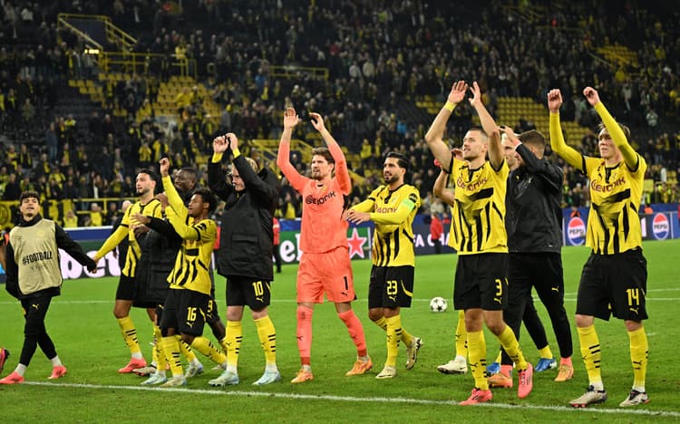 Borussia-Dortmund-7&#215;1-Celtic-pela-Champions-League-scaled-aspect-ratio-512-320