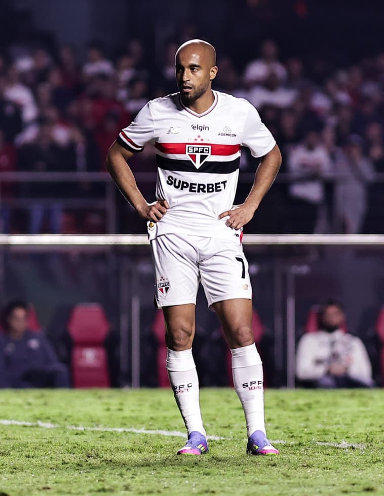 Lucas Moura em São Paulo x Fortaleza