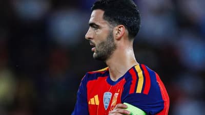 Outra vez, Merino salva a Espanha nos últimos minutos (Foto: Reprodução/Instagram/mikelmerino)