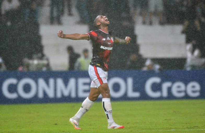 FBL-LIBERTADORES-LIBERTAD-SAOPAULO