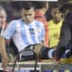 Agüero sofreu nova lesão muscular nesta quinta-feira (Foto: Juan Mabromata / AFP)