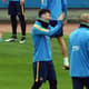 Jogadores do Barcelona treinam em Yokohama (Foto: Toshifumi Kitamura / AFP)