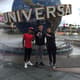 Marciel, Malcom e Guilherme Arana, no parque Universal, em Orlando (Foto: Reprodução)