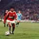 Romário em ação pelo PSV. Baixinho marcou 165 em 167 gols pelo clube holandês entre 1988 e 1993