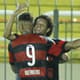 Guerrero e Willian Arão (Foto: Gilvan de Souza/Flamengo)