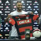 Fernandinho foi apresentado em abril pelo Flamengo