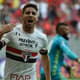 Flamengo 2x2 São Paulo: Calleri festeja gol