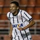 À la Sheik, o garoto Vitinho fez um gol de título do Corinthians no Pacaembu