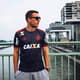 Podolski com a camisa do Flamengo (Divulgação)