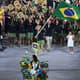 Lea porta bandeira - Brasil