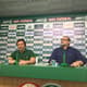 Vinicius Martins e Rubens Sampaio dão explicações no clube. Na mesa está o remédio usado no meio-campista