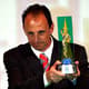 Rogério Ceni recebe prêmio de melhor jogador do Brasileiro de 2006