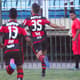 Veja imagens da vitória do Flamengo no Raulino de Oliveira