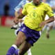 Adriano Imperador desequilibrou para o Brasil na final de 2005. Marcou duas vezes na goleada de 4 a 1 sobre a Argentina. E ainda teve o baile