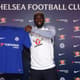 Bakayoko anunciado no Chelsea