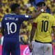 Neymar e James Rodríguez conversam após o empate por 1 a 1 entre Colômbia e Brasil