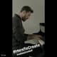 Messi toca hino da Liga dos Campeões no piano