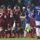 Confusão entre Firmino e Holgate - Liverpool x Everton