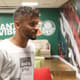 Gustavo Scarpa foi anunciado na segunda e nesta terça começou a trabalhar na Academia de Futebol do Palmeiras