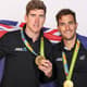 Peter Burling e Blair Tuke conquistaram o ouro na Rio-2016. Agora, estão em lados diferentes na Volvo Ocean Race