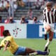Em 1990, o meia Óscar Ramírez, hoje técnico da Costa Rica, não conseguiu marcar para sua seleção