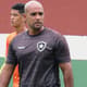 Felipe Lucena, treinador da base do Botafogo