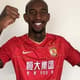 Anderson Talisca com a camisa do Guangzhou Evergande