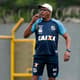 Aos 64 anos, Serginho Chulapa volta a ser usado pelo Santos como treinador interino da equipe