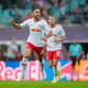 Matheus Cunha celebra gol pelo RB Leipzig