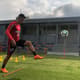 Uribe em ação em treino do Flamengo