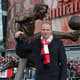 Estátua do Dennis Bergkamp no Emirates Stadium