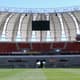 Retirada de cadeiras no estádio Beira-Rio