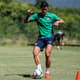 Pedro treinou com bola no Fluminense