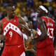 Ibaka e Siakam - Golden State Warriors x Toronto Raptors