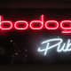 Bodog Pub, no H2 SP, serve como ponto de encontro e para jogadores descontraírem durante o game, (Divulgação)