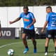Júnior Urso deve voltar ao time titular do Corinthians