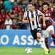 Flamengo x Atlético-MG - Ricardo Oliveira e Arão