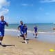 Santos treina em praia do Ceará