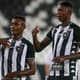 Kalou e Matheus Babi - Botafogo x Vasco