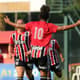Jogadoras do Tricolor comemoram o gol marcado por Duda