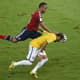 Brasil x Colômbia - Copa do Mundo de 2014 - Lesão de Neymar em choque com Zúñiga