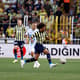 Willian Arão - Fenerbahçe x Dínamo de Kiev