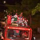 Taça das Favelas RJ 2022 - desfile no caminhão dos Bombeiros