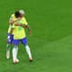 Brasil x Servia - Richarlison e Neymar
